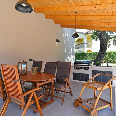 Apartment Fuer 3 Personen Ca 35 Qm In Kukci, Istrien Istrische Riviera *